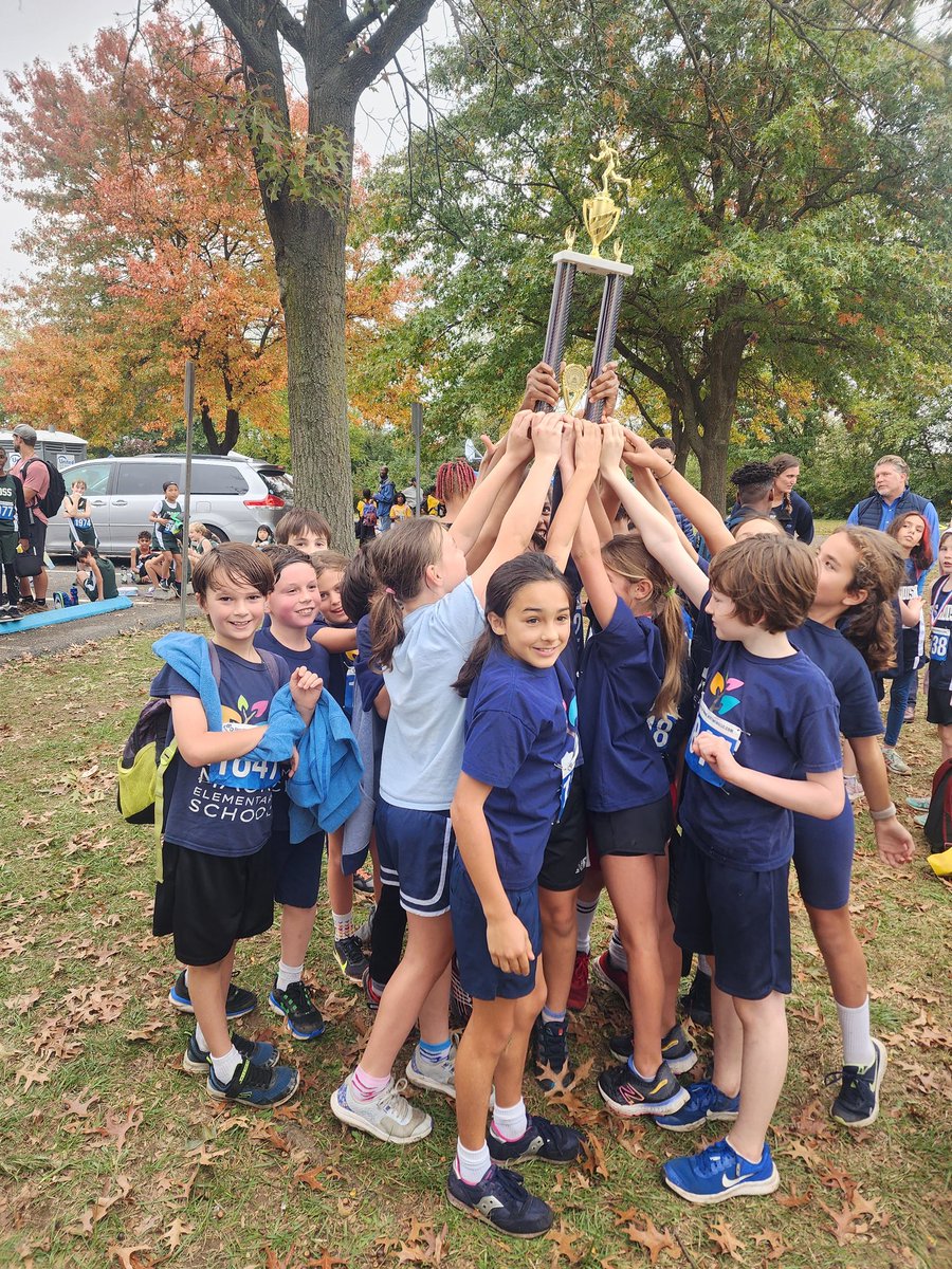 maurymathies's tweet photo. A great day for Maury. Personal Records for both Boys and Girls. AND a 1st place trophy for our Girls. Goooo Maury!!!!!  @MauryElementary @principalhpc @DciaaSports https://t.co/MIMyMqU9bo