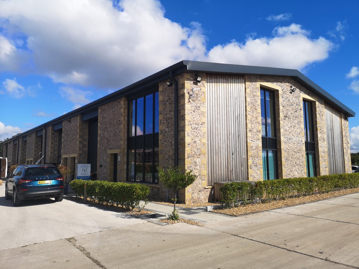 Award-winning property contractor, Priestley Construction, broadens its presence in the North West with new offices in Chorley, Lancashire. labmonline.co.uk/news/priestley… @RumpusAgency
