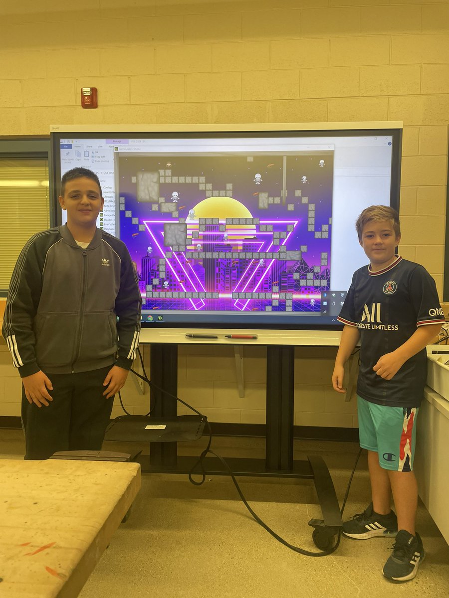 LSaraniecki's tweet photo. Students loved presenting their Halloween 👻 themed games using the software game maker . Students programmed , designed and created their own video games ! @ReutherCrusader #stem6 https://t.co/hIQyY4Skyk