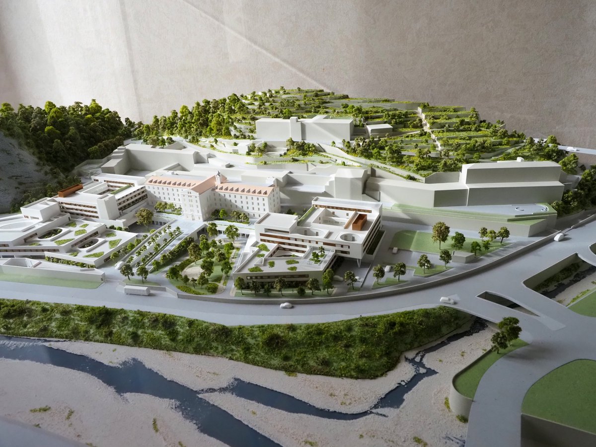 Présentation à <a href="/ECiotti/">Eric Ciotti</a>, Député et Prdt de la commission des finances du département des <a href="/AlpesMaritimes/">alpesmaritimes</a> , de notre projet de reconstruct°. Ce chantier va permettre au département de se doter d’un site exemplaire pour la prise en charge de la psychiatrie adulte et du sujet âgé.