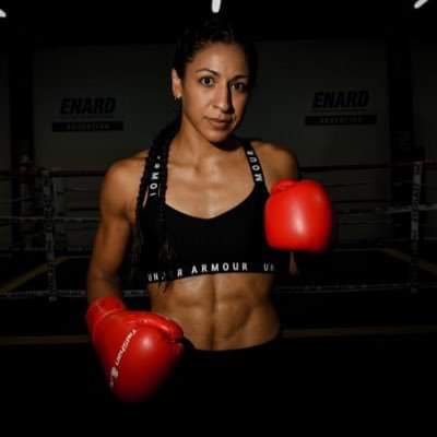 tuchojurnet13's tweet photo. "Aggiornarse para encajar" 🥊 Nueva nota en #DeContra . ¡La leés acá! ➡️ https://t.co/ZY8hADZCX3 https://t.co/mDUfSO10Sp