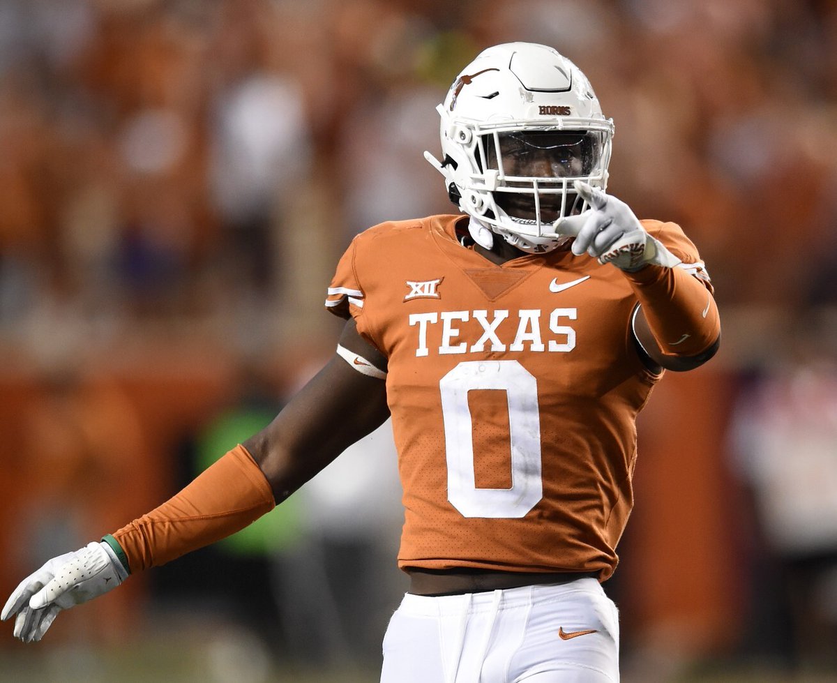 Texas LB Overshown & Tulane QB Pratt among college/NFL players being protected from concussions by Q-Collar. “I don’t see why you wouldn’t wear it,' Pratt told @ActionNetworkHQ. 'I could see it being something everyone is eventually wearing one day.' actionnetwork.com/ncaaf/q-collar…