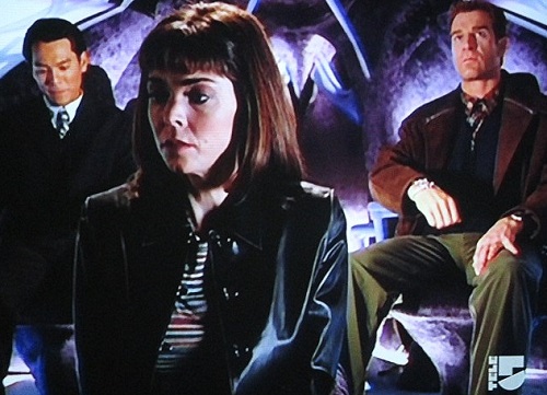 Data2364's tweet photo. #LisaHoward as Captain Lili Marquette 1997 in #EarthFinalConflict “Scorpions Dream“

https://t.co/GbSwEhNmCt https://t.co/moLU3zKMgm