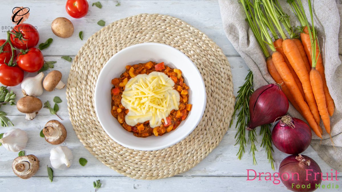 It's #WorldPastaDay and we are delighted that our principal photographer Tina, has won a bronze award from the Guild of Photographers from this recent session for the Nursery Kitchen of their pasta bolognaise. Find out more at dragonfruitfoodmedia.co.uk #firsttweet