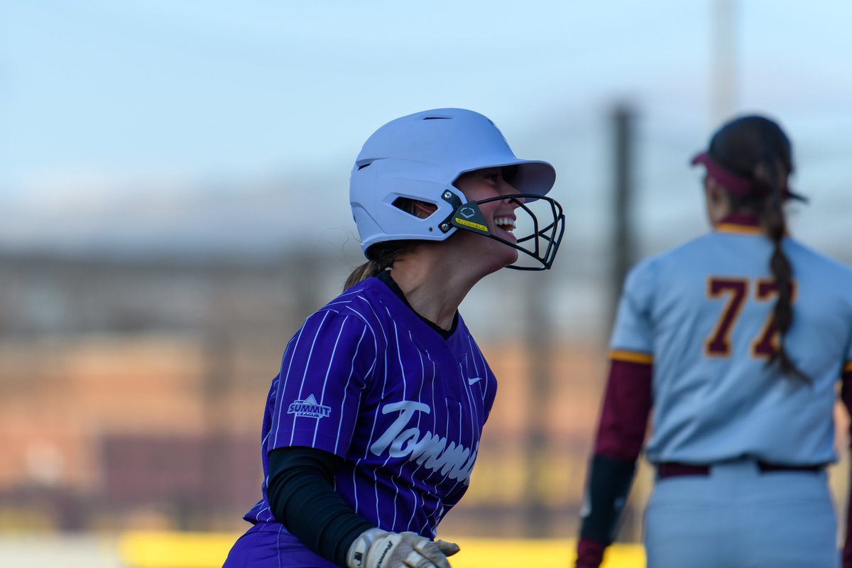 “What keeps me going is knowing that my grind is for the greater purpose of helping my team. It’s about knowing that pushing myself to the max now will equate to a sense of preparedness in season, so I can be able to consistently perform for my team.” - <a href="/raymond2021/">KK_Raymond2021</a> 

#RollToms