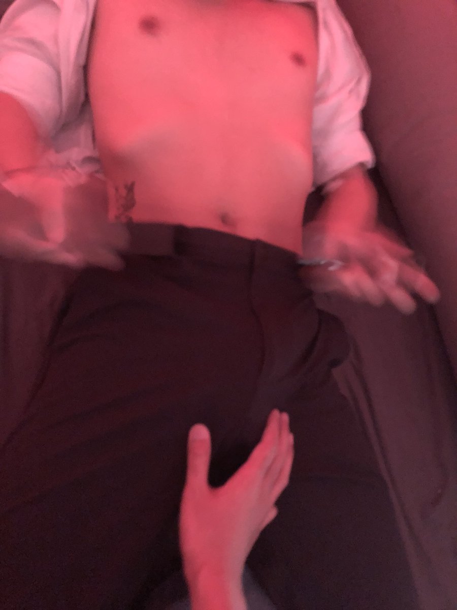 BCT_Independen3's tweet photo. มึงคือกุไม่รู้จะเริ่มรีวิว sex ครั้งนี้กับน้อง ฬ ยังไง555555 แต่กุจะเริ่มละ จะพยายามพิมพ์แบบไม่งงนะ อาจจะดีเทลไม่หมดเพราะน้องเย็ดอึดเย็ดนานสัสๆ แล้วเย็ดไป 3 น้ำ เสียวจนกุลืมดีเทล ถ้าน้องไม่เหนื่อยกุอาจจะโดนเย็ดอีกหลายน้ำ55555🥹 (ต่อ) https://t.co/s29bPp9GAx