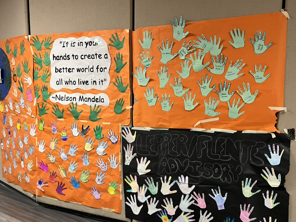 Last week, HJH students celebrated Unity Day by decorating the halls with their advisory teams. After participating in a unity walk, students voted for their favorite wall. The winning wall "We are all "one in a minion" will receive popcorn from the HJH PTO! #NoPlaceLikeHomer