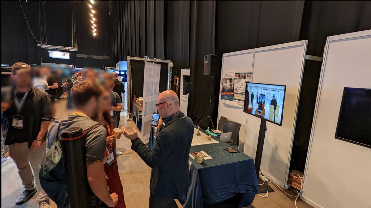 MemexProject's tweet image. 🤳📱Second day at @eccvconf represented by our coordinator @IITalk!
The day has been dedicated to the AR demo, one of the main features of our #MEMEXApp prototype!
#MEMEXProject
@REA_research @CORDIS_EU