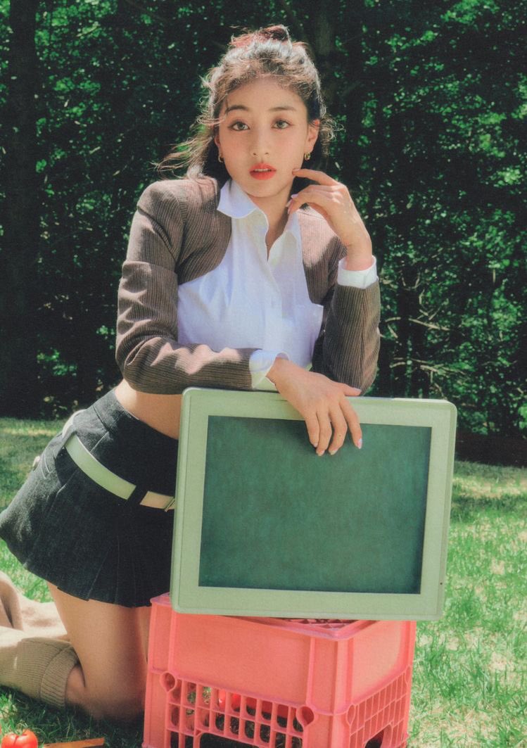 we will never forget about this era of jihyo...

#JIHYO #지효 #TWICE