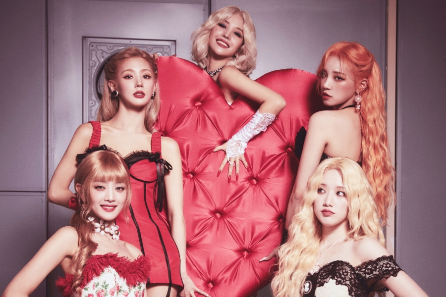 soompi's tweet photo. #GIDLE Becomes 1st Idol Group Since #TWICE In 2016 To Earn Perfect All-Kills With 2 Songs In One Year
https://t.co/HQ9FmJncyM https://t.co/Mq2EQgCZU8
