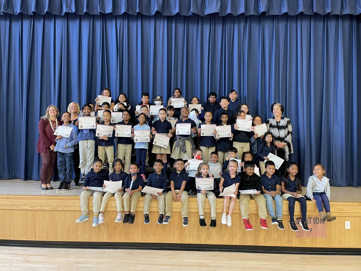 S.T.A.R. Leadership Academy - PS377Q tweet media