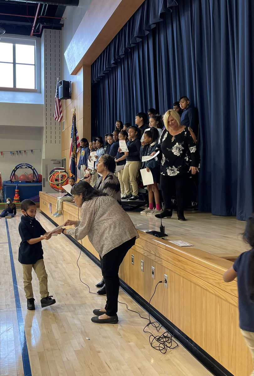 S.T.A.R. Leadership Academy - PS377Q tweet media