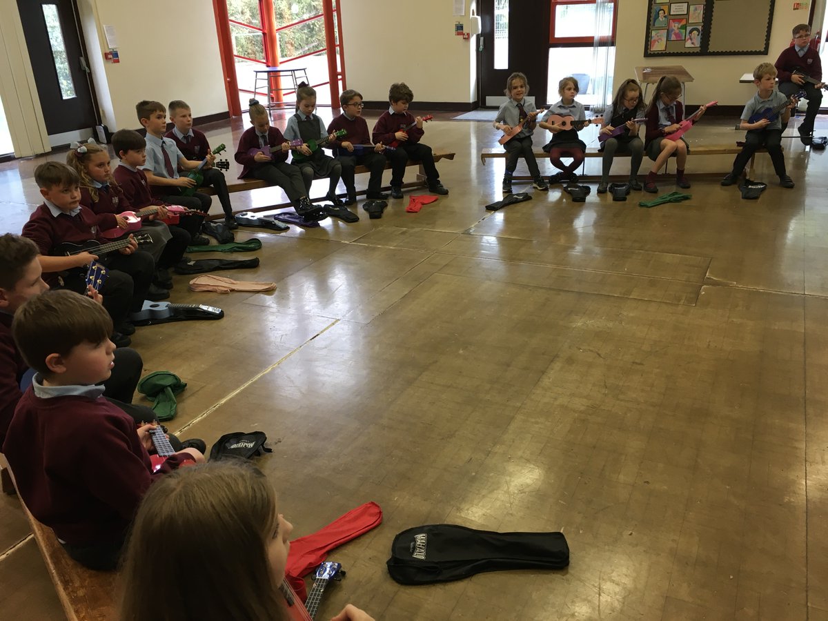 MrNicklinBHPS's tweet photo. #year4BHPS having another fun ukulele session with @BGMC_GwentMusic this afternoon. 🪕🎶🎵 Sounding great! https://t.co/q6GNw96EOe