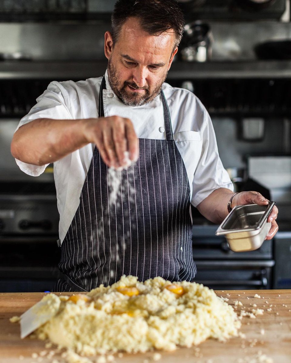 We couldn't pasta-bly think of a better way to celebrate #WorldPastaDay than with <a href="/chefgschmidt/">Gavin Schmidt</a> at <a href="/themorris_sf/">The Morris</a>!
Shop the Look: caysondesigns.com/1999