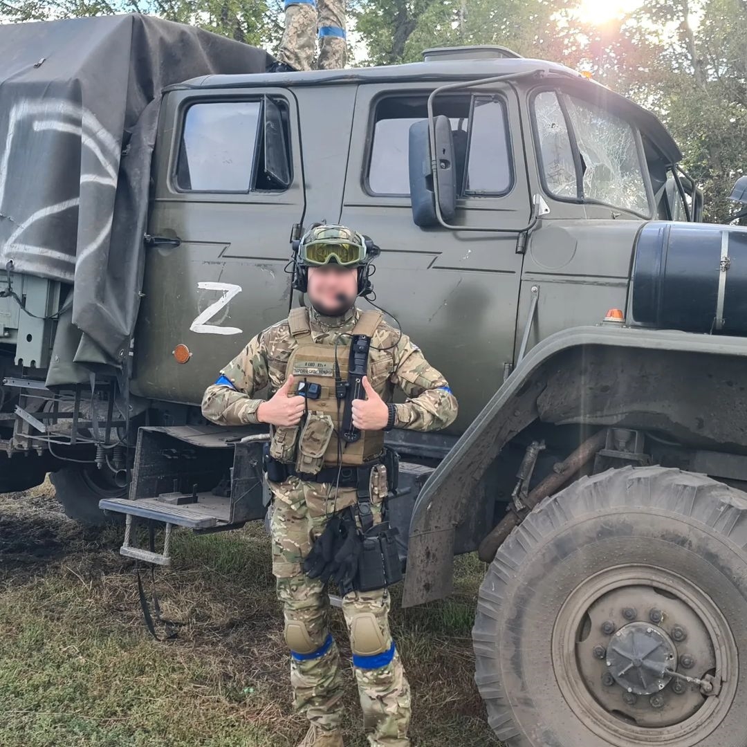 DesignChamber's tweet image. Доволі рідкісний трофей ЗСУ  - «Урал»-43206 русні зі спареною (подвійною) кабіною.