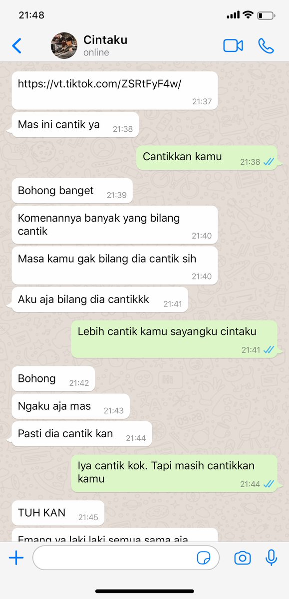 brightshaka's tweet photo. yang kangen suami saya https://t.co/gSPKgZycSq