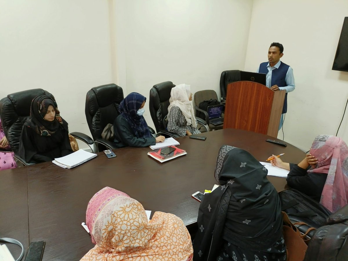 OfNuml's tweet photo. A Graduate Research Seminar, entitled "Futurism, Technology, and Ethics: A Posthumanist Reading of Daniel H. Wilson’s Selected Fiction," was conducted by Sharjeel Ahmad, in the Conference Room on 25 October 2022.

Program: MPhil in English (Literature)

#NUML https://t.co/D0E74lG5jo