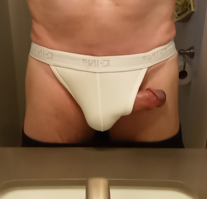 DCTopMan2's tweet photo. I need a bigger pouch! https://t.co/VcjOYne7TO
