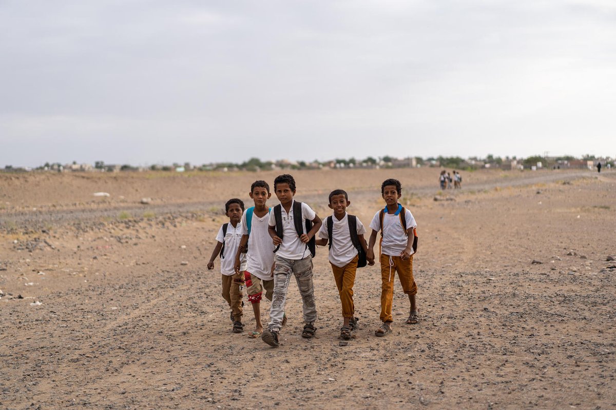⚠️🌍 <a href="/UNICEF_FR/">UNICEF (FR)</a> publie un nouveau rapport pour alerter sur l’avenir des 2 milliards d’enfants de notre planète.

Aujourd’hui 559 millions d’enfants sont exposés à des vagues de chaleurs de + en + fréquentes.🌡 

Tous les enfants seront touchés d’ici 2050. unicef.fr/article/change…