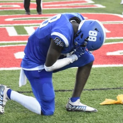 JUCOFFrenzy's tweet photo. . @Stephen__lew JUCO WR 6'2 200. C/O 2023. DEC GRAD. @MnWestFootball 
HL https://t.co/RSitdwiuqs https://t.co/gUmS1Zr8IF