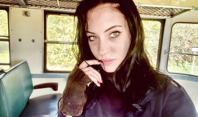 Can you guess what happened here? @perversefamily @BrittanyBardot1 @XxxBundy @GeorgeUhlX 🖤 https://t<a class="tags" href="/tag/perversefamily">@perversefamily</a>