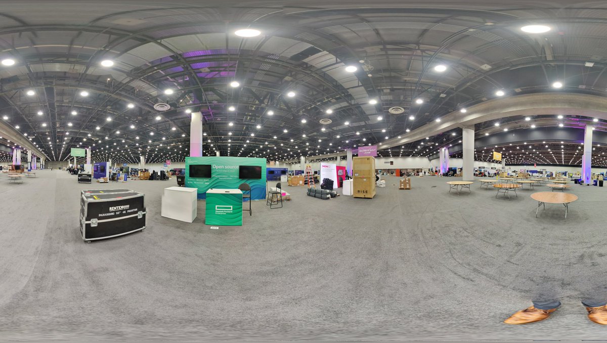 jeroenkleen's tweet photo. Are you getting excited already for #kubecon / #cloudnativecon? Come by  tomorrow @HPE to get your journey from #EdgeToCloud #kickstarted 
https://t.co/Pu0RRGvgWU

#AI #OpenSource #Cloud #HPEPointnextServices #HPEGreenLake #RedefineSupport #HybridCloud #HPE #Spiffe #Spire https://t.co/ttdy6nR3mi