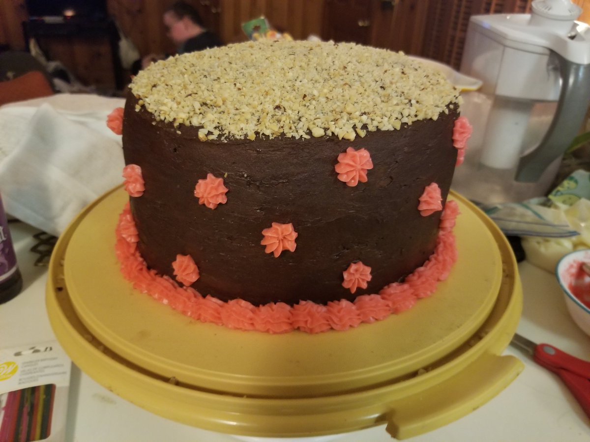 sarasscience's tweet photo. chocolate hazelnut cake for my sweet mamma's bday. dark chocolate cake, toasted chopped hazelnuts and nutella buttercream between the layers https://t.co/416R7XdmJO