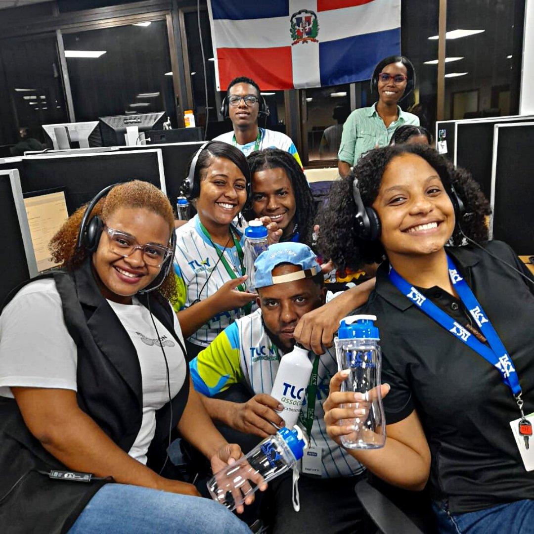 we_are_TLC's tweet photo. During Customer Service Week, we made sure to show our appreciation to all of our employees at the DR site. Thank you for all your hard work! 

#LifeatTLC #ContactCenterLife #CallCenter #Careers #FunAtWork https://t.co/w4Tgo1S97a