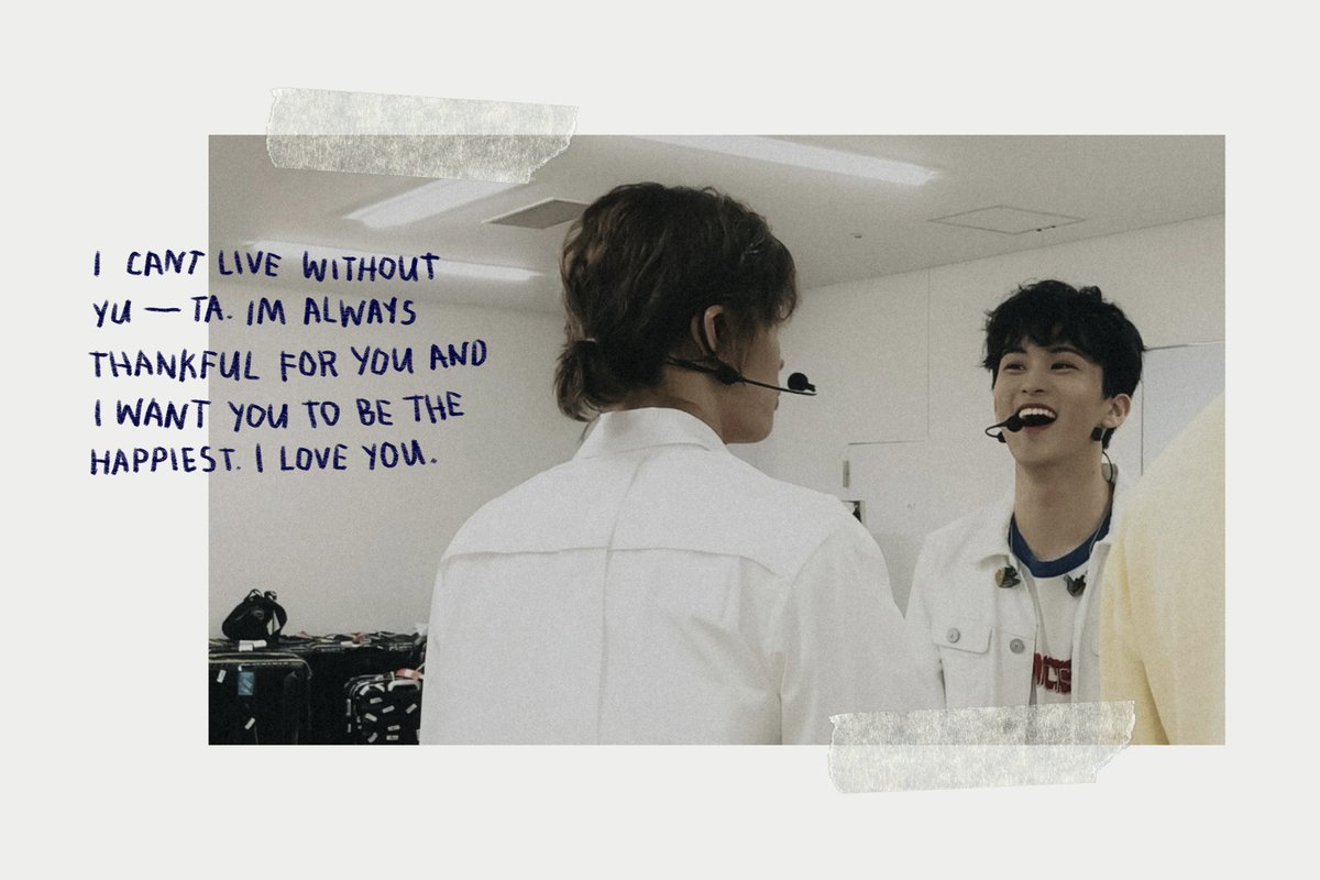 Ieemarkees's tweet photo. from mark to yuta. https://t.co/d4Eka4Y5Gj