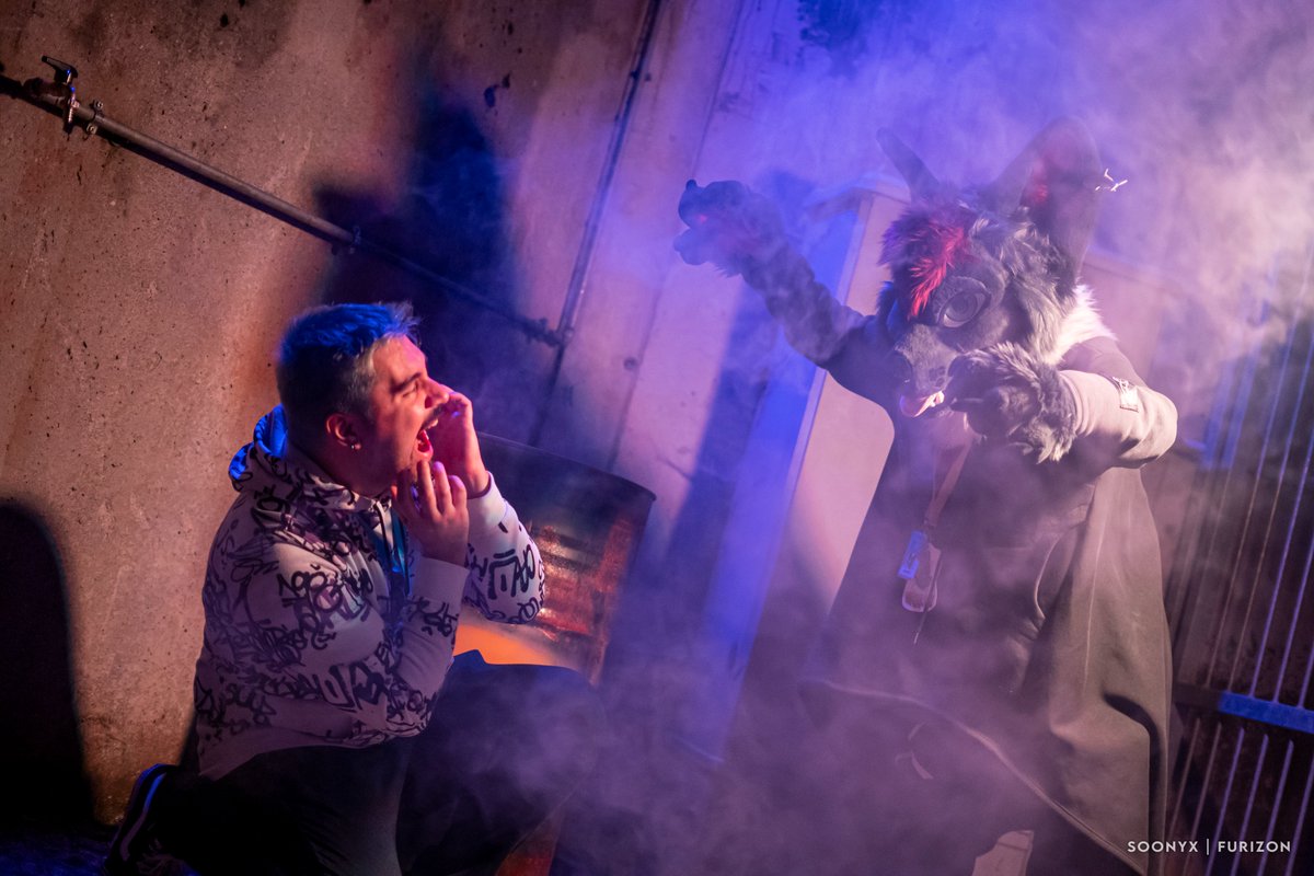 FurizonEvents's tweet photo. 🎵 … but terror takes the sound before you make it … 🎶

(MJ - Thriller)

➡️ FurizonMeet Riverside 2022
📸: Soonyx
#Halloween https://t.co/HvcVmTrFwx