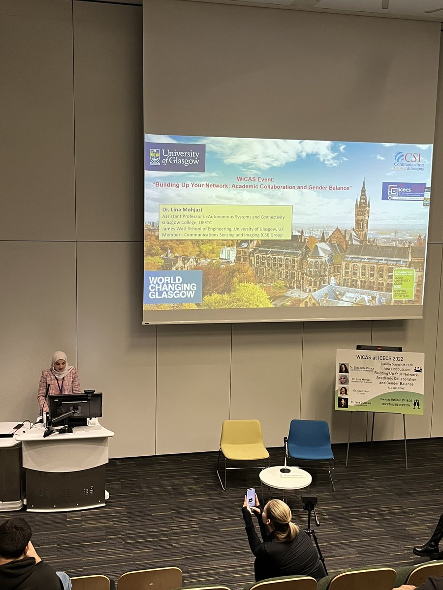 IEEEICECS's tweet photo. #WiCAS event at #ICECS2022
Great journey stories from Elisabetta Chicca and @LMohjazi https://t.co/kLucYfAy4G