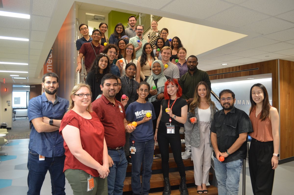 McWilliamsSBMI's tweet photo. More photos from the event! So You Think You Can Innovate? HIC (Healthcare Innovation Challenge) Students from McGovern, GSBS, SPH, and SBMI participated. #HIC #HealthcareInnovationChallenge #SBMI #SPH #GSBS #McGovern #MyUTHealth https://t.co/vhk8TCqp33