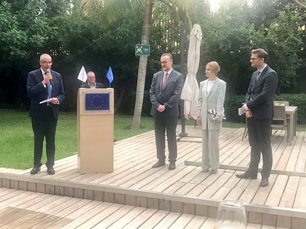 EU in Lebanon (@euinlebanon) on Twitter photo We are glad to welcome Kristina Mikulova, new representative of the <a href="/EIB/">European Investment Bank</a> in Lebanon. As members of the same European family, we will continue brainstorming, collaborating and acting together for Lebanon.
Follow ➡️<a href="/KMikulovaEIB/">Kristina Mikulova</a>⬅️ We are glad to welcome Kristina Mikulova, new representative of the <a href="/EIB/">European Investment Bank</a> in Lebanon. As members of the same European family, we will continue brainstorming, collaborating and acting together for Lebanon.
Follow ➡️<a href="/KMikulovaEIB/">Kristina Mikulova</a>⬅️