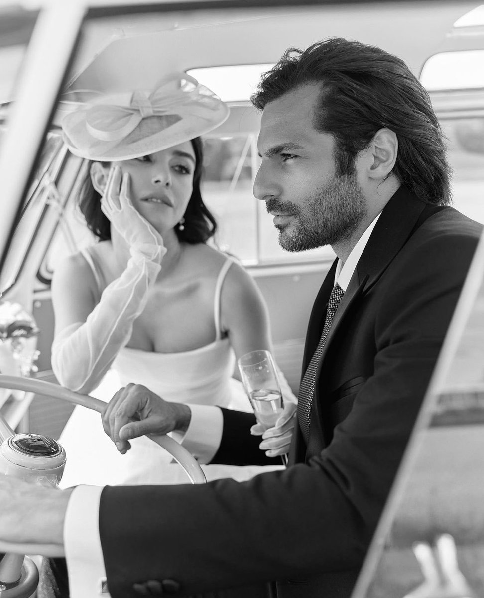 " Seni seviyorum, çünkü bütün evren sana ulaşmam için işbirliği yaptı. "

| Paulo Coelho | 🌬♡
#ÖzgeGürelÇayoğlu #SerkanÇayoğlu 
#ÖzSer ∞