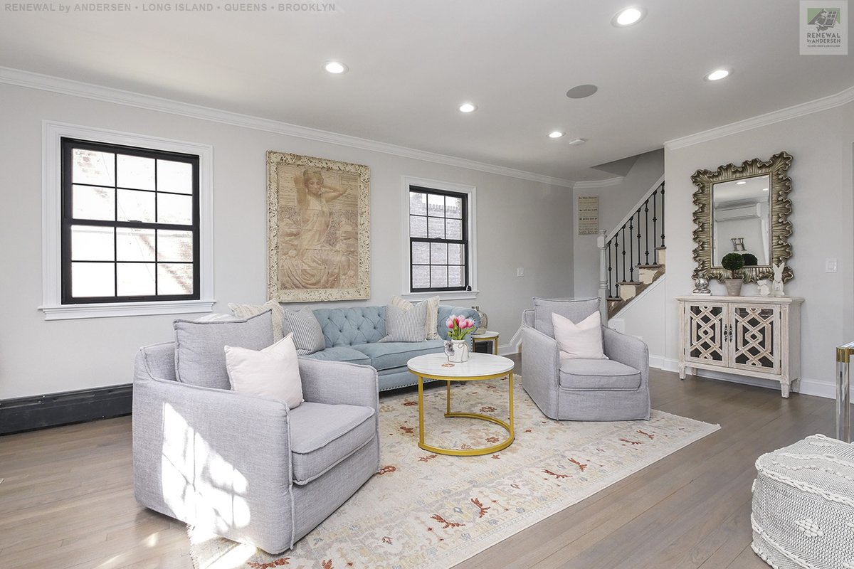 RbA_Metro's tweet photo. Spectacular living room with new black double hung windows we installed

#blackwindows #windows #doublehung #doublehungwindows #newwindows #windowcompany #renewalbyandersen #longisland #queens #brooklyn #contractor #homeremodeling #homeimprovement https://t.co/K2WzsDWmQe