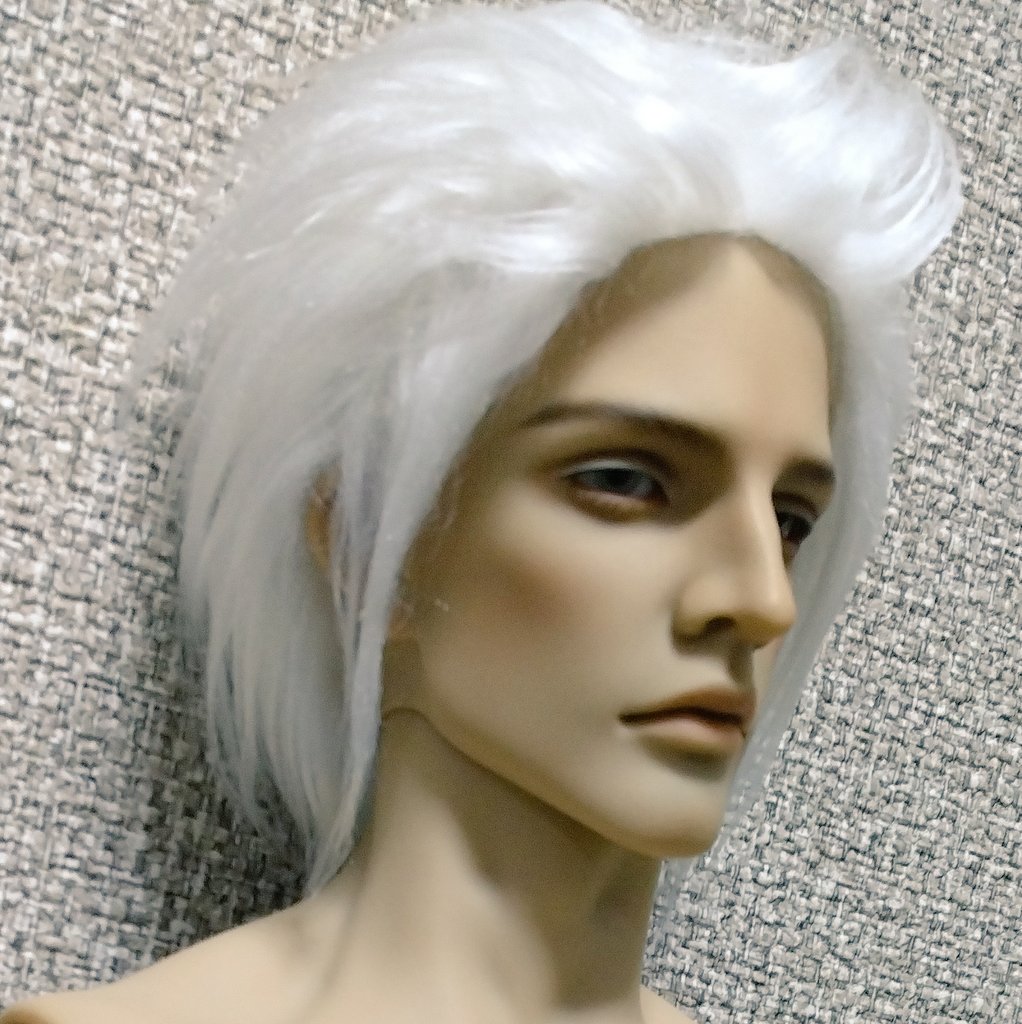 natsuki_nishiki's tweet photo. オールバックにするとダークロード感ある　#vindoll #granadodoll https://t.co/tyWSJhB1Ta