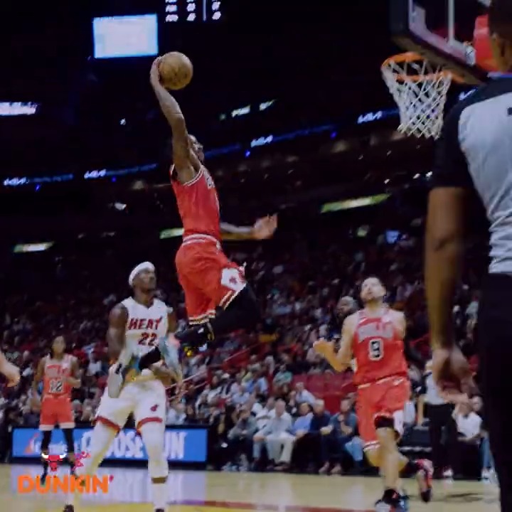 dunk chicago bulls