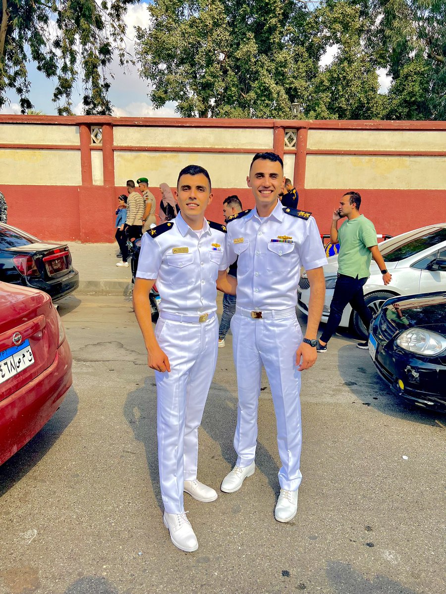 M__7maad's tweet photo. Anniversary of graduation but this together pro❤️ https://t.co/mcZPoNVFrt