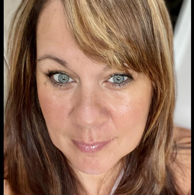 CourtReporterMA's tweet image. We are so proud of our own Elizabeth Dwyer for becoming VP of Operations here at Advanced Court Reporting! Congratulations Liz!🥳