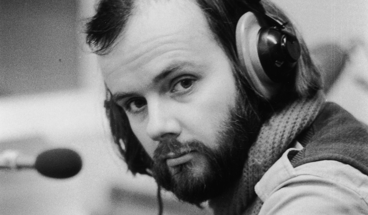 mindrecords21's tweet photo. Remembering the legendary John Peel OBE on the anniversary of his death. He passed away back in 2004 but remains one of the UK's most revered radio DJ's.

.
.
.
.
.
#JohnPeele #BBCradio #DJ #DiskJockey #PeelSessions #TOTP https://t.co/GdCDa9DR4C