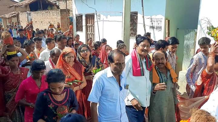 BJP_BHATLI's tweet photo. ମୋର ନିର୍ବାଚନ ମଣ୍ଡଳୀ ଭଟଲି ଅନ୍ତର୍ଗତ ସୋହେଲା ବ୍ଳକର କୁଚ���ପାଲି ଗ୍ରାମରେ ଆୟୋଜିତ ପ୍ରସିଦ୍ଧ କାଳୀପୂଜା ଅବସରରେ ଆୟୋଜିତ କଳସ ଶୋଭାଯାତ୍ରାରେ ସାମିଲ ହେବାର ସୌଭାଗ୍ଯ ପ୍ରାପ୍ତ କଲି । https://t.co/GKIhsbbcuo