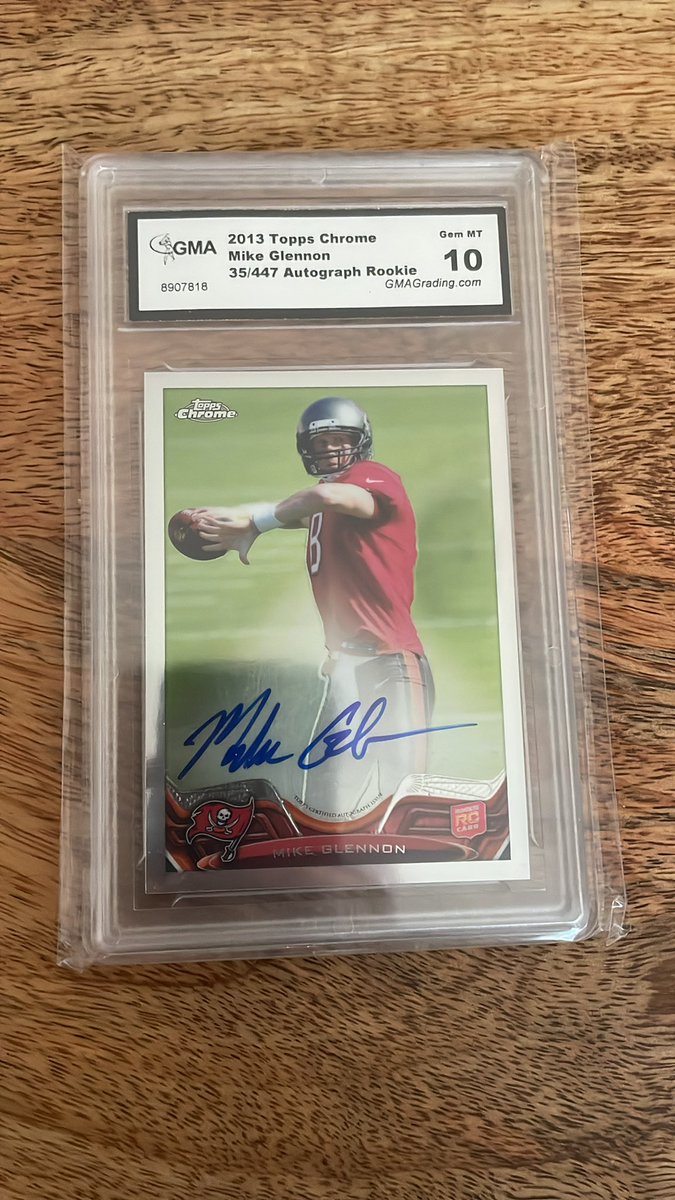 Cardslingnslash's tweet photo. Also any Mike Glennon fans ? https://t.co/rjd3rgnEGl