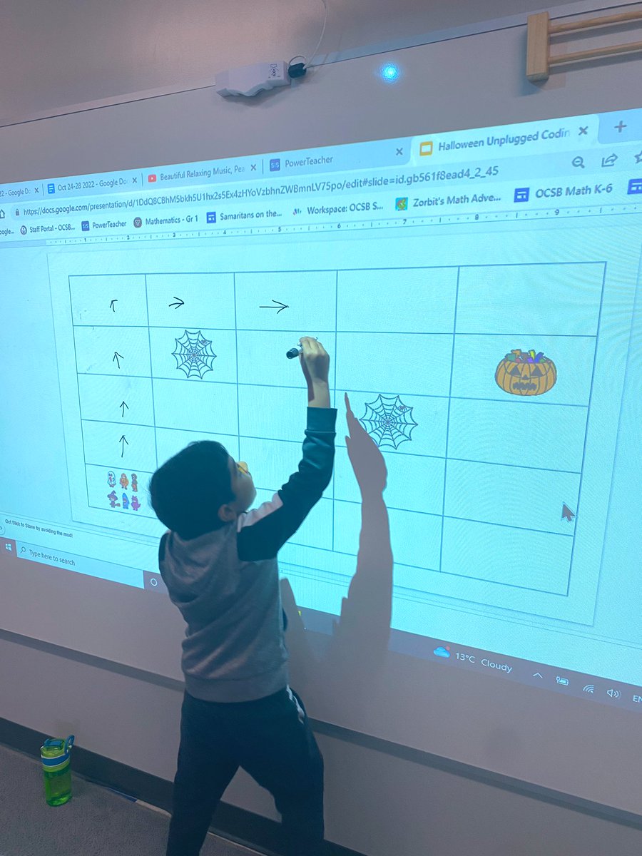 ostrom_ms's tweet image. Embracing the excitement of Halloween with some unplugged coding challenges. Ss are showing organizational skills by using directional arrows to explain their thinking and coding path. 🎃 👻 @StIsabelOCSB #ocsbMath #ocsbCoding