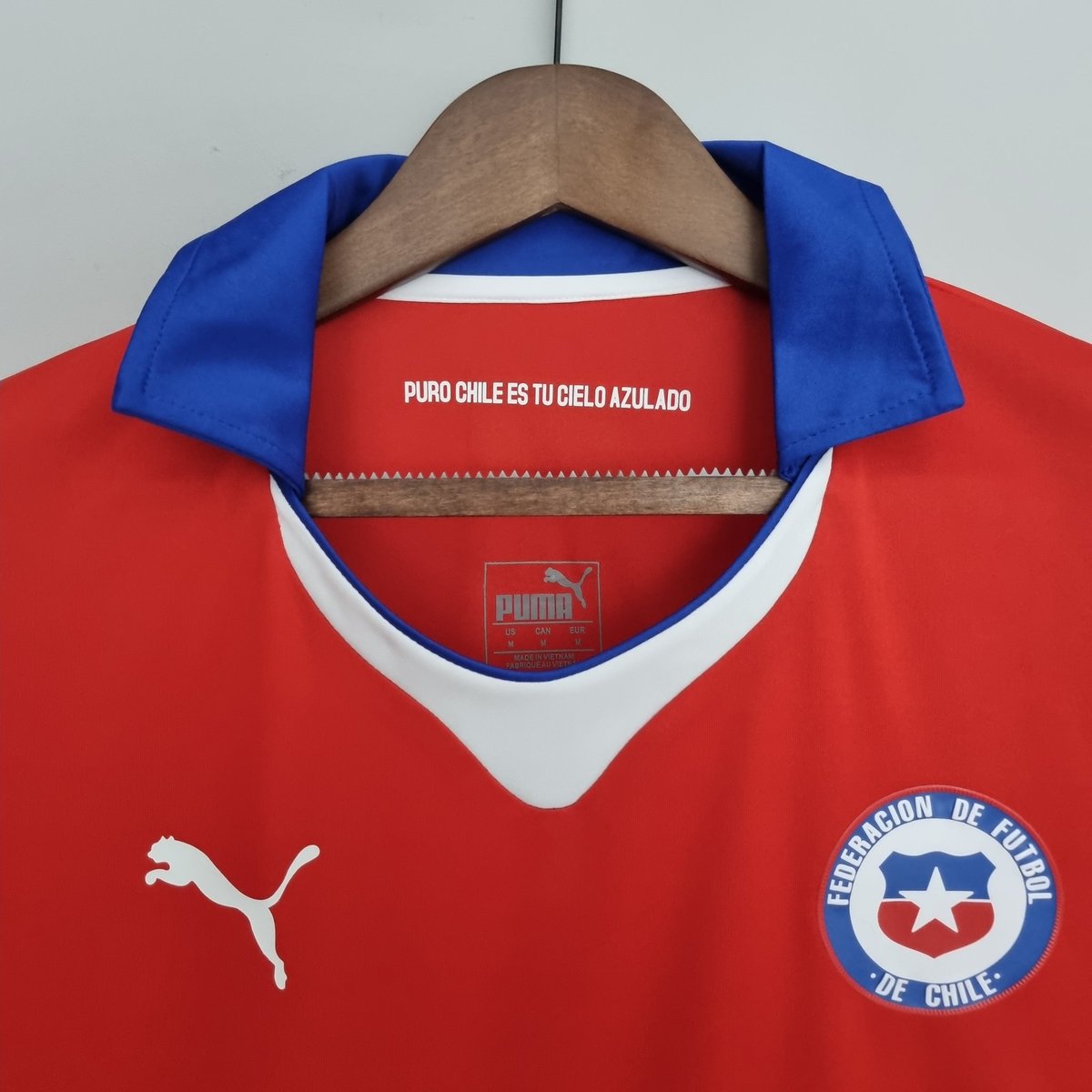 VIPDiamondSpor1's tweet photo. E da sessão de camisas históricas ...

Sim, essa do Chile de 2014-2016 é histórica por todo contexto dela. Essa equipe quem foi a base pra ter ganho as 2 Copas América seguidas 🔥

Então se você curte, VEM SER VIP 🤟🏽 https://t.co/Hmwn7kbfqF