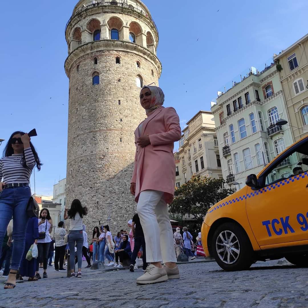 BRAAYDI20249125's tweet photo. Vicdan diye birşey var işte orda herkes kendini iyi biliyor ...👏🌿🍂 https://t.co/GnkDYVgHuz