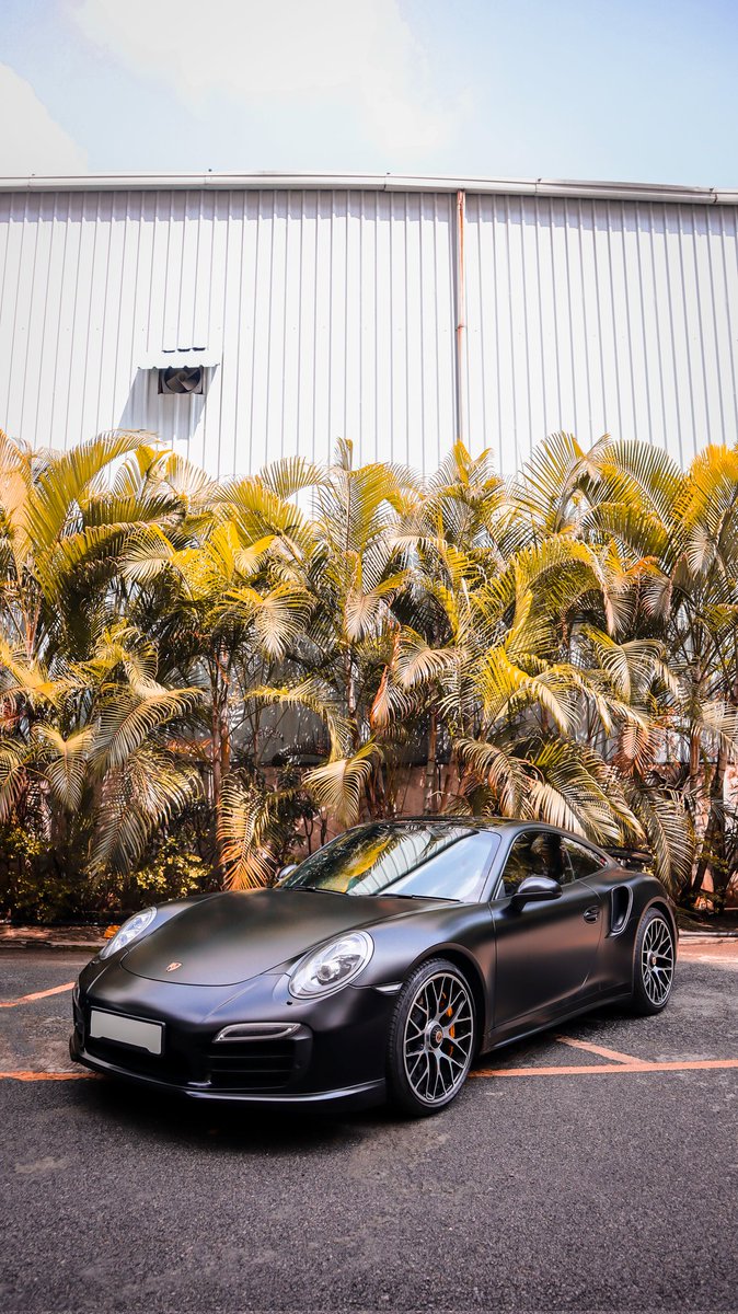 MarqueOneGarage's tweet photo. Satin Porsche Gang 🖤
.
.
Porsche 991.1 Turbo S:
@kline.innovation full system exhaust installed ✅
ClearPlex installation done ✅
.
Porsche Cayenne V8
Stealth PPF done ✅
.
More mods incoming 🚀. Stay tuned!

#marqueone #marqueonegarage #drivenbypassion #porsche911 @mr_marque1 https://t.co/hFqaXVtTUp