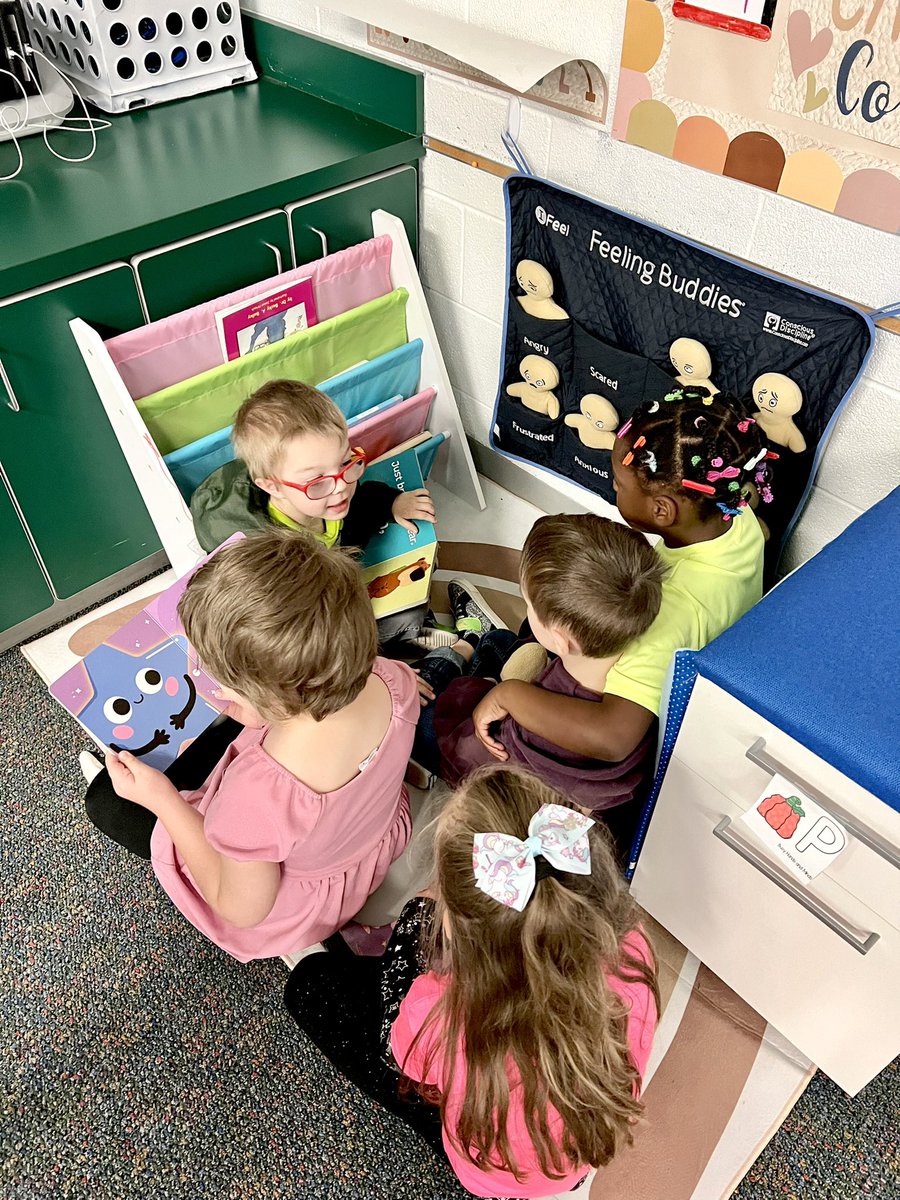Today in kindergarten land…counting pumpkins and comforting friends🎃💛 #SPSstory <a href="/McGregor_SPS/">McGregor Elementary</a>