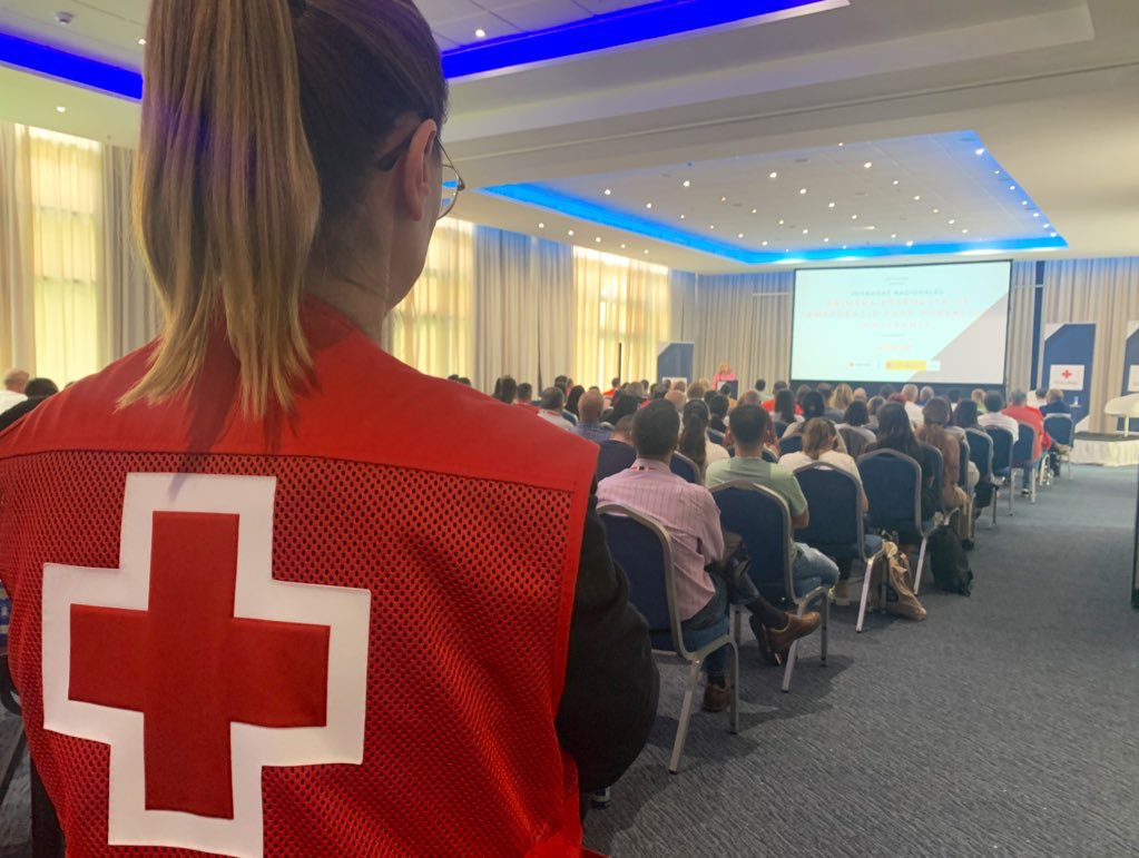 JennifeerML's tweet photo. Inauguramos las Jornadas Nacionales de #PREPI2022 de @CRAlicante . Trabajando para dar la mejor atención. 💪🏽💪🏽 https://t.co/2RMihH281V