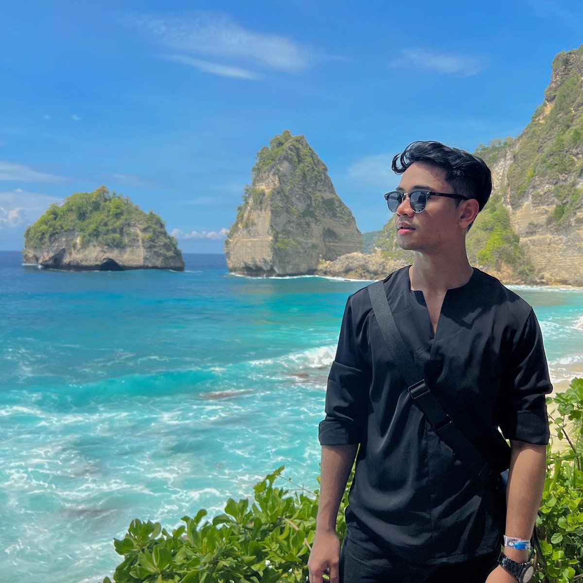 Irfansyahzz's tweet photo. This is one of the best gift I have ever received.💙🏝️ I am not holding back any joy today. I will love every minute of today and laugh as much as possible because it is my day. Happy Birthday dear self 💙🤍
#wonderfulindonesia #bali #baliindonesia https://t.co/uAvvhkJN7E