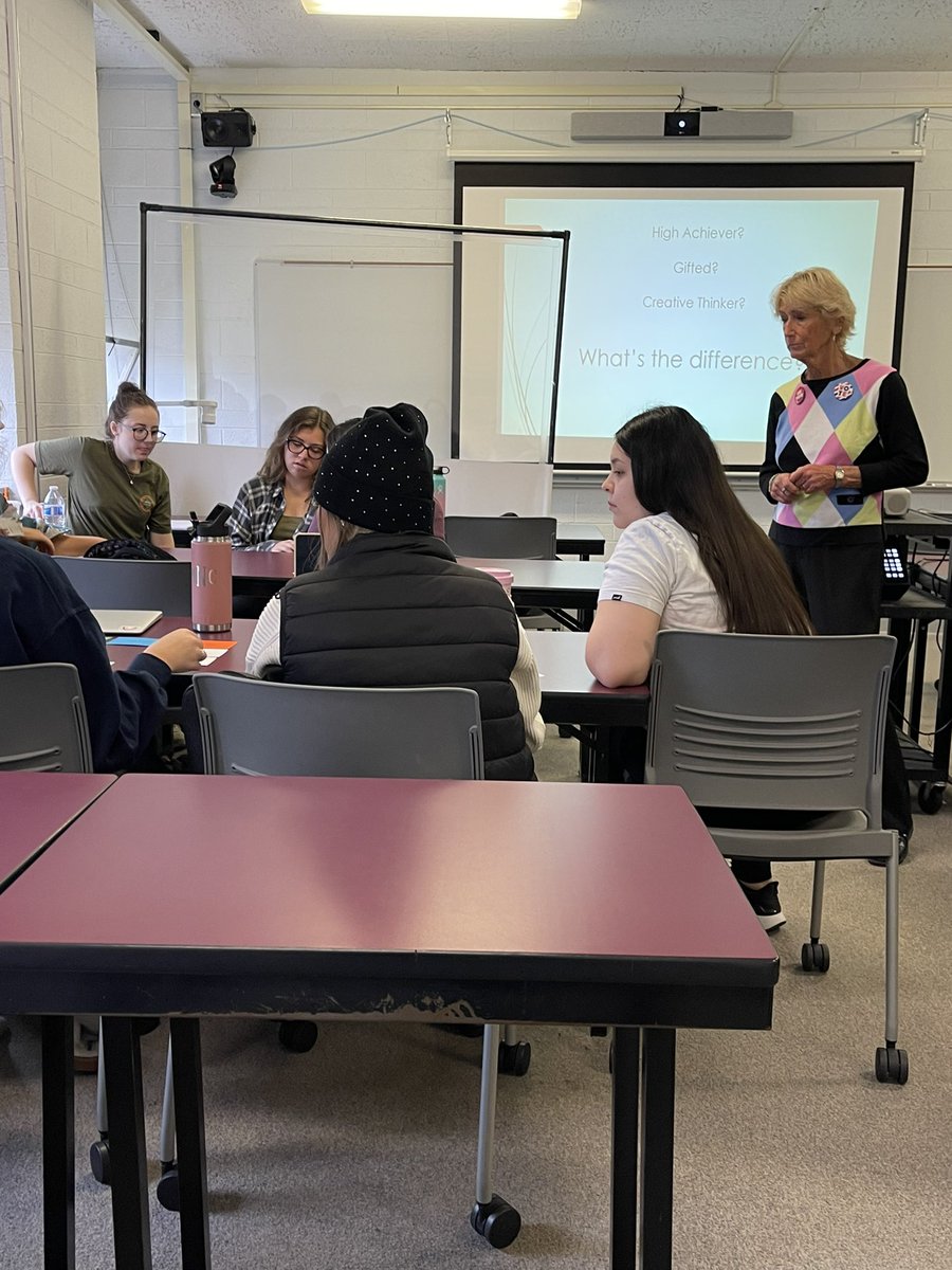 DrLauraFerrell's tweet photo. Professor Gallagher, adjunct at @SaintXavier Education Department lectured senior elementary practicum candidates about #Gifted student populations.  #highimpactpractice https://t.co/8NTo6ZVJYT